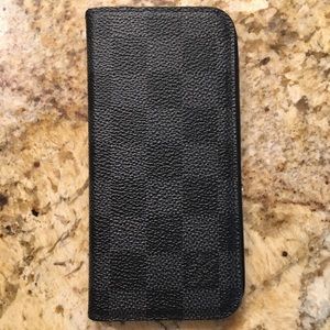 Louis Vuitton iPhone 7 case